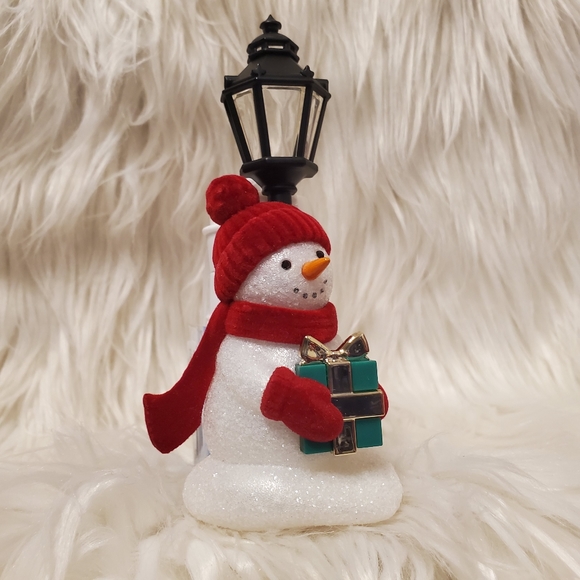 Snowman Buddy Nightlight Set - Picture 3 of 3